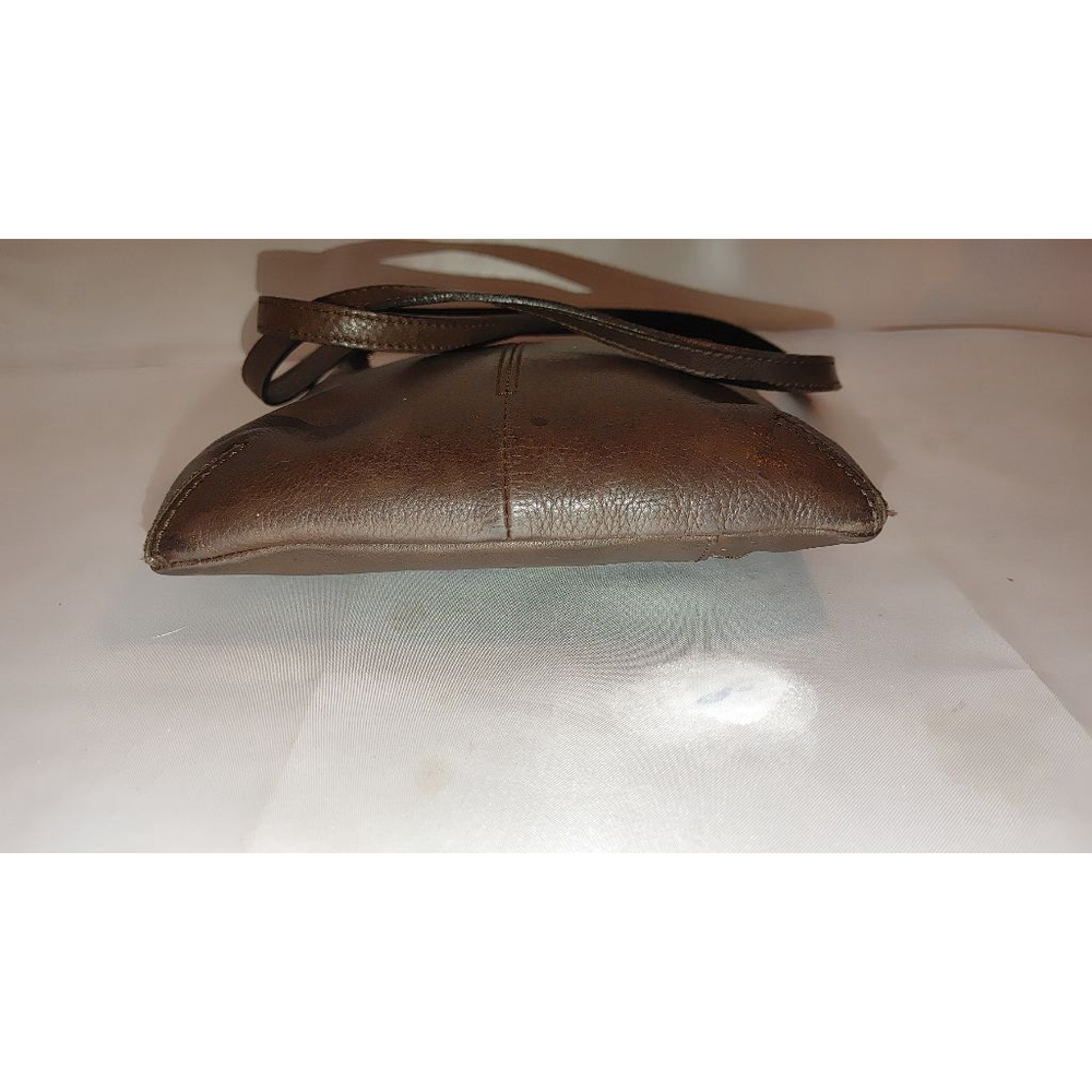 Fossil Leather Crossbody - Picture 5 of 6